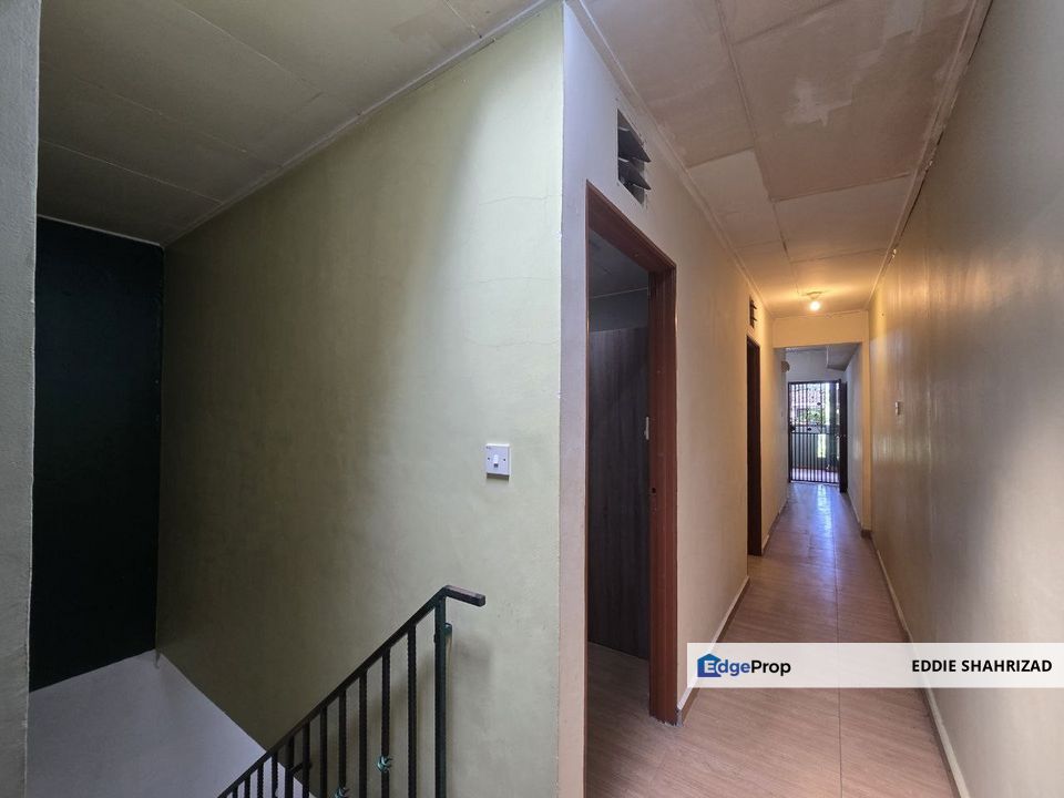 Seksyen 17 Shah Alam 2stry Terrace, Selangor, Shah Alam