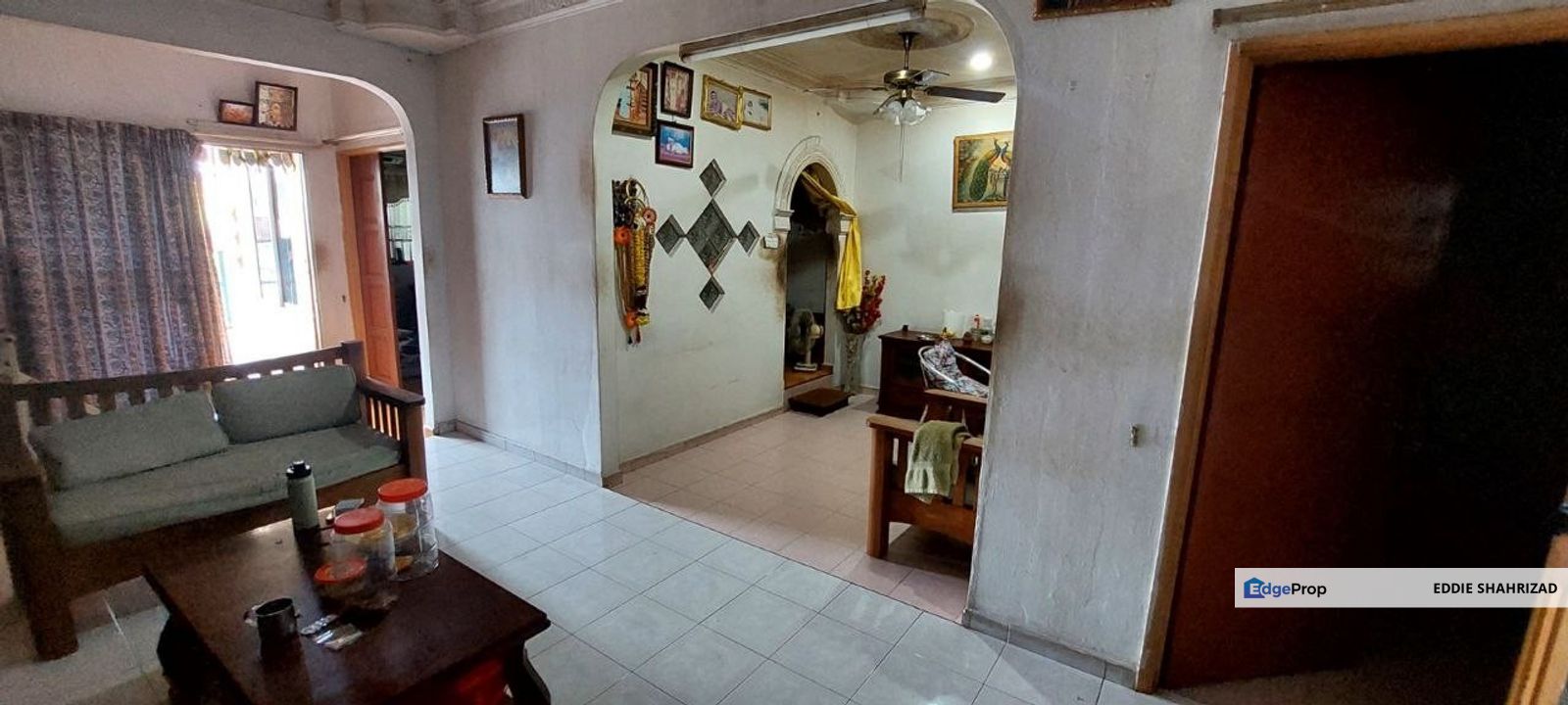 SEKSYEN 17 SHAH ALAM SINGLE STOREY TERRACE, Selangor, Shah Alam