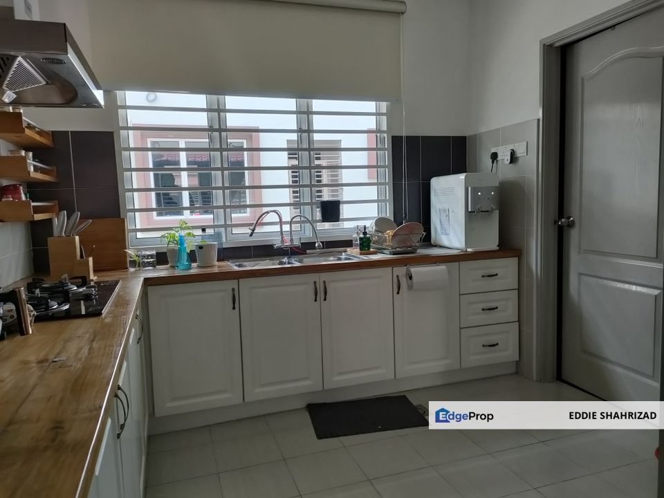 Mayang Sari Nilai Double Storey terrace, Negeri Sembilan, Nilai