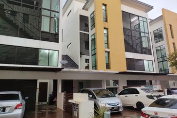 CEMPAKA SERI 2 @ KOTA SERIEMAS