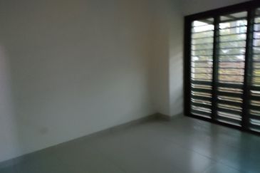 CEMPAKA SERI 2 @ KOTA SERIEMAS