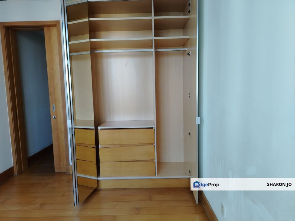 Unobstructed View of KLCC, Kuala Lumpur, Taman U-Thant