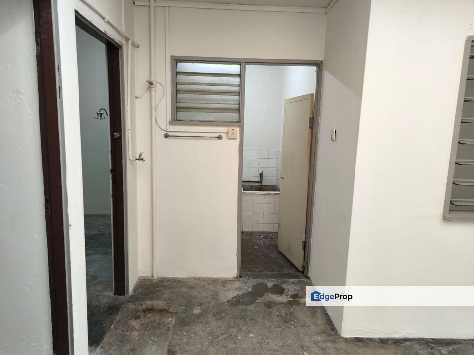 Single Storey Terrace House Newly Painted SS 3 PJ For Sale, Selangor, Petaling Jaya