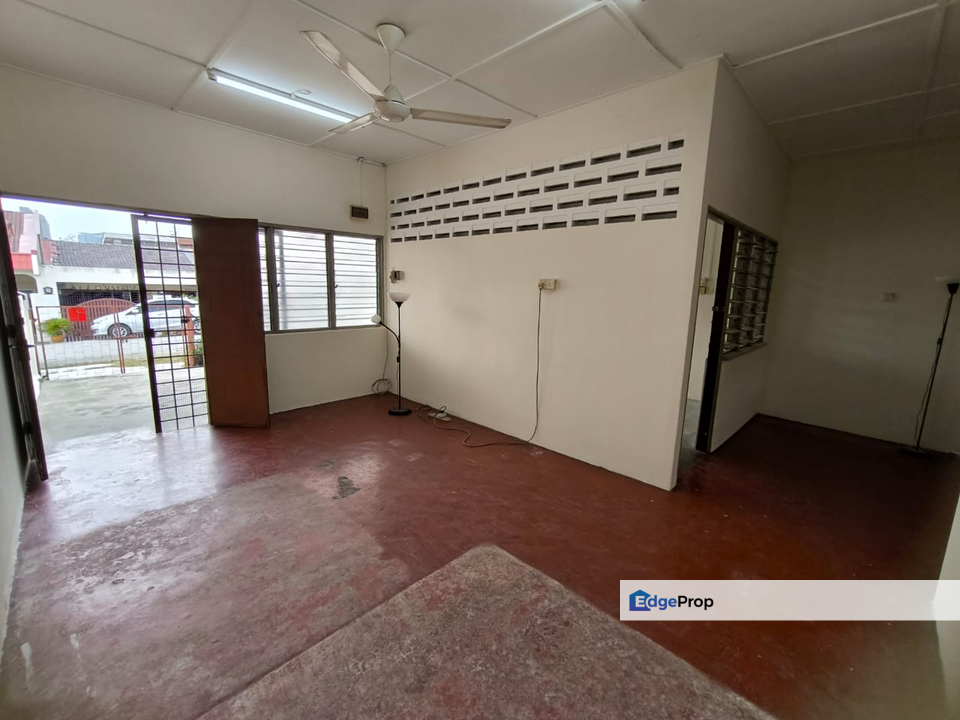 Single Storey Terrace House Newly Painted SS 3 PJ For Sale, Selangor, Petaling Jaya