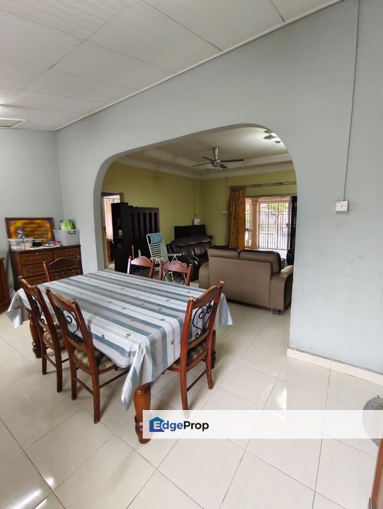 Prosperous House number 1.5 Storey Bungalow For Sale SS 3 Petaling Jaya, Selangor, Petaling Jaya