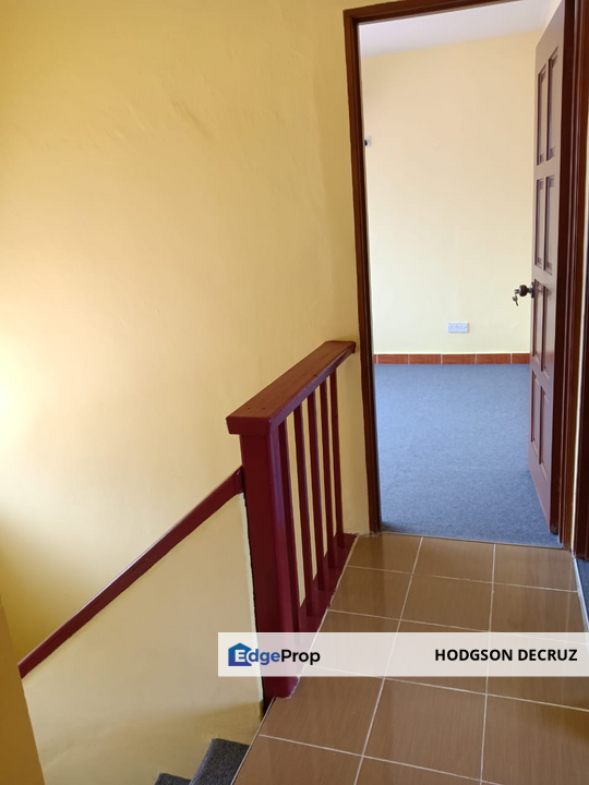 Big Backyard Just Renovated Double Storey Terrace House Jalan Carey PJ For Sale, Selangor, Petaling Jaya