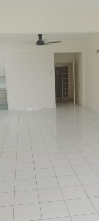 Guarded Condominium Tiara Kelana SS 7 For Rent, Selangor, Petaling Jaya
