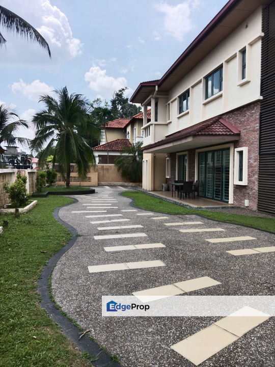 Beautifully Landscaped Bungalow SS 3 Petaling Jaya For Sale, Selangor, Petaling Jaya