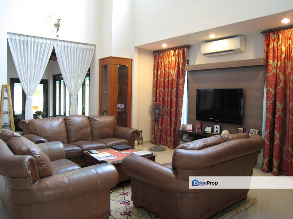 Biggest Freehold Two Storey Bungalow USJ 17 Subang Jaya For Sale, Selangor, USJ