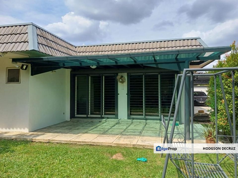 Solar Panels Newly Painted Bungalow Section 4 Petaling Jaya, Selangor, Petaling Jaya