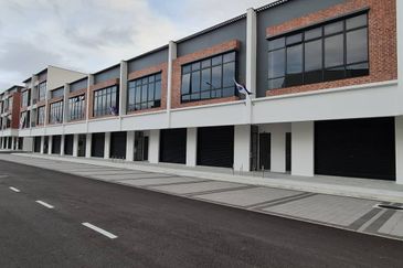 68 Avenue @ Gelang Patah