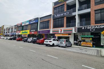 68 Avenue @ Gelang Patah