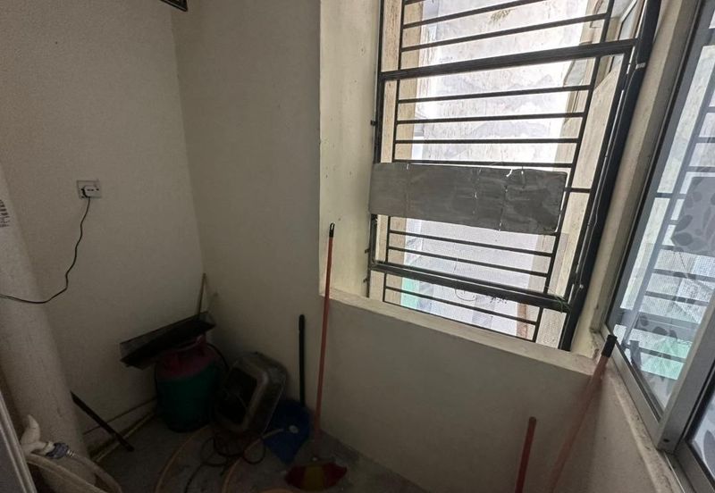 Indah Court Apartment