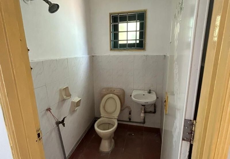 Lily & Jasmine Apartment