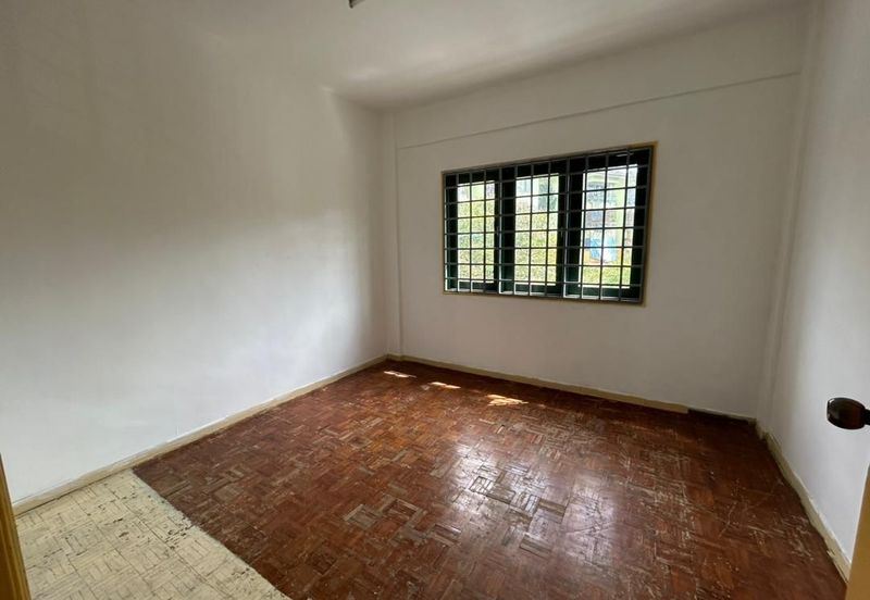 Lily & Jasmine Apartment