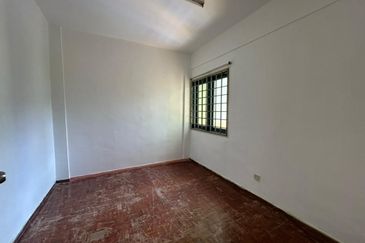 Lily & Jasmine Apartment