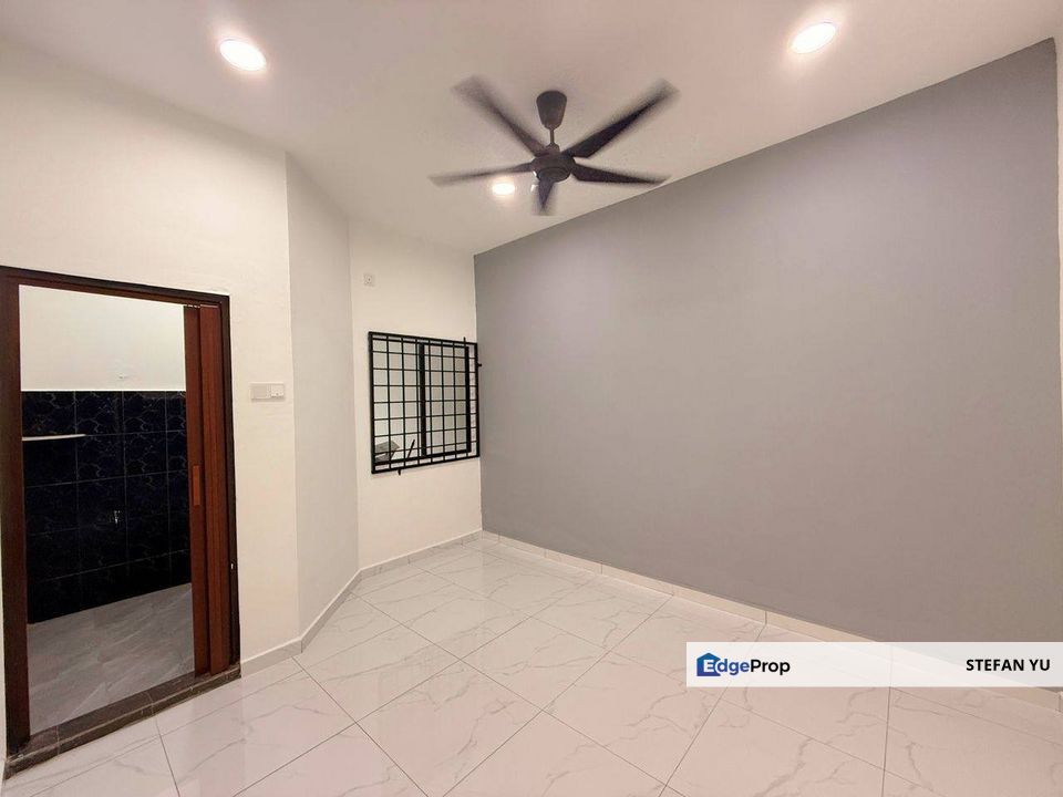 Ulu Tiram Puteri Wangsa  Jalan Keris , Johor, Ulu Tiram