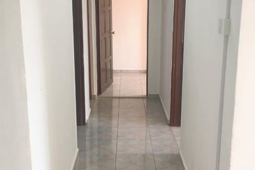 Ria 2 Apartment, Taman Megah Ria