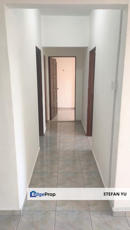 Apartments Ria 2 Taman Megah Ria, Masai / Full Loan , Johor, Masai
