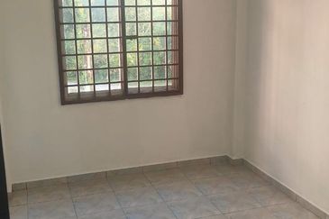 Ria 2 Apartment, Taman Megah Ria