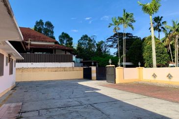 Jalan inderaputera @ Kampung Stulang   JB Town Nearby CIQ