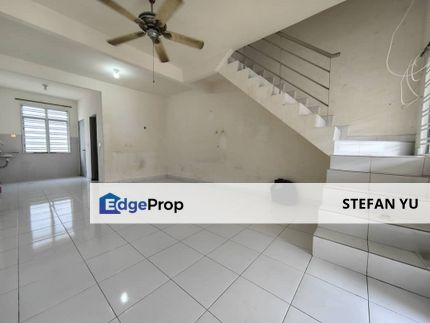 Taman Lagenda Putra Kulai / Full Loan / Double Storey Medium Low Cost , Johor, Kulai