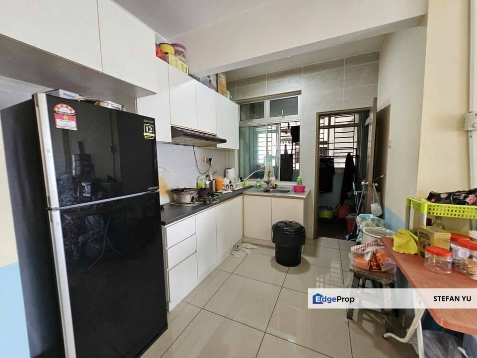 Larkin height apartment Full Loan , Johor, Johor Bahru