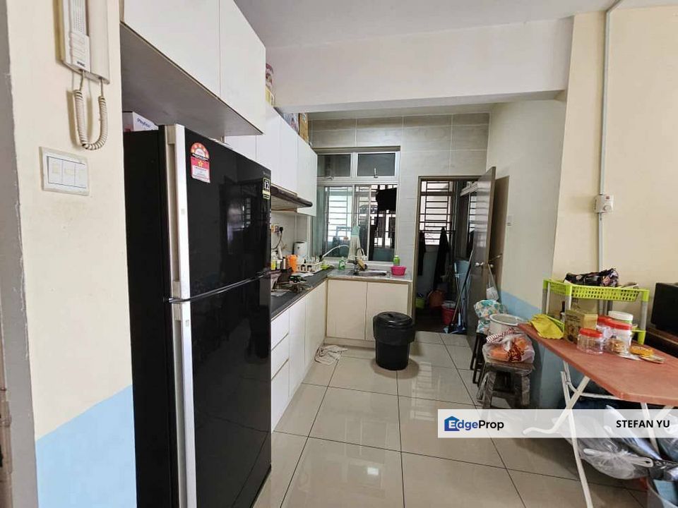 Larkin height apartment Full Loan , Johor, Johor Bahru