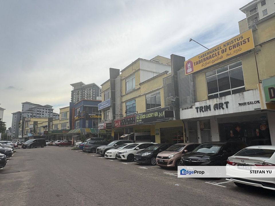 Jalan Larkin Idaman 3 Taman Larkin Idaman / Double Storey Shop Lot / Town Area , Johor, Johor Bahru