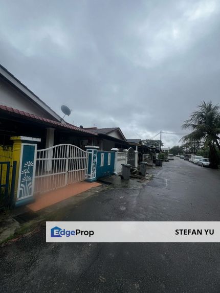 Taman Kota Masai Jalan Jambu / Single Storey House , Johor, Pasir Gudang
