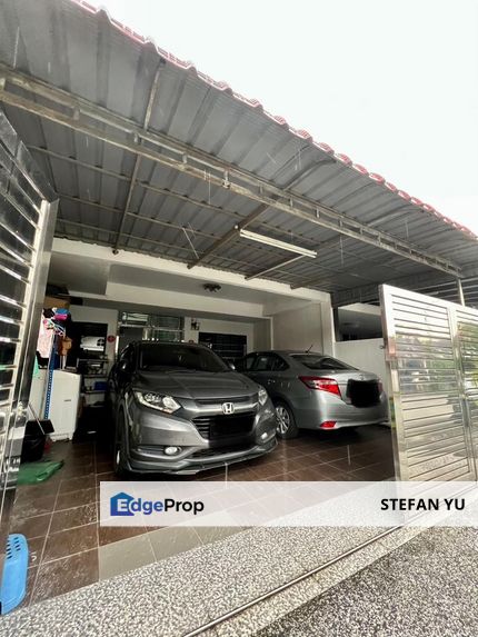 Taman Nusa Bestari 2 Skudai / Double Storey House / Renovated , Johor, Johor Bahru