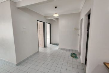 Rumah Pangsa Permas Jaya