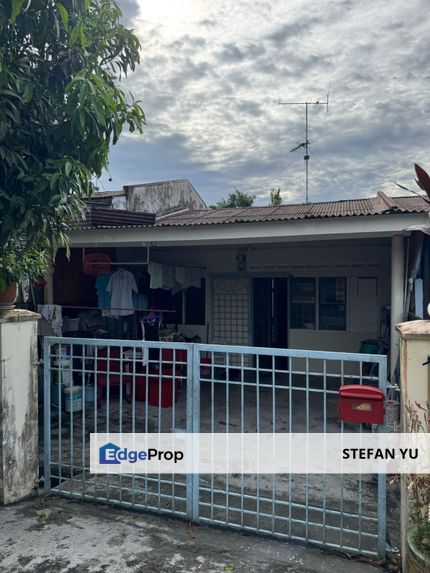 Single Storey Low-Cost House @ Taman Bukit Jaya, Ulu Tiram , Johor, Ulu Tiram