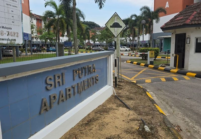 Sri Putra Apartments