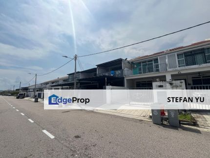 Taman Pulai Mutiara Double Storey Terrace House / Renovated , Johor, 