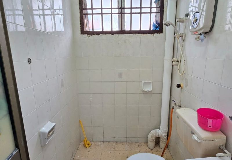 Sri Putra Apartments