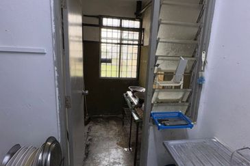 Rumah Pangsa Permas Jaya