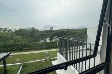 Sunway Citrine Lakehomes