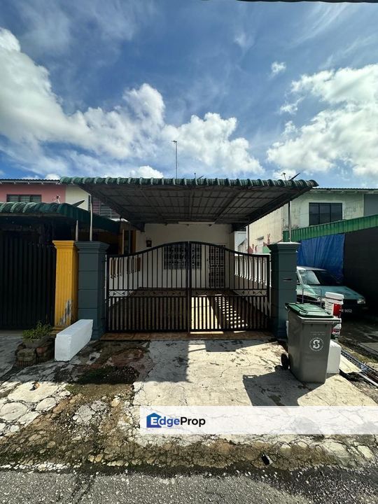 Jalan Bayan Taman Megah Ria Masai , Johor, Masai