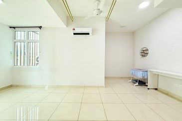 Winter Pavilion @ Taman Nusa Sentral