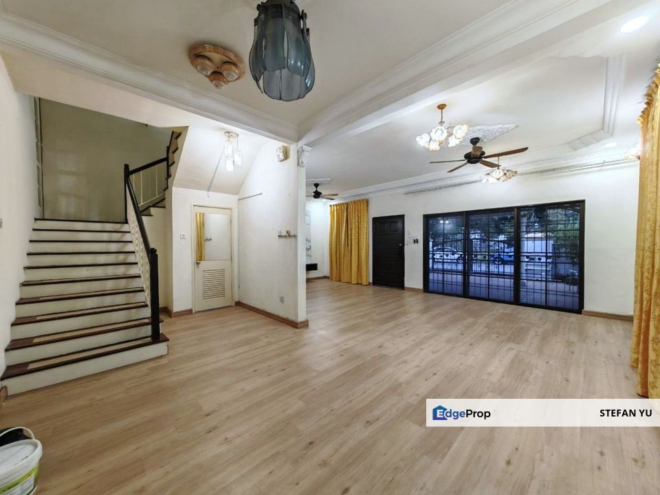 Taman Mutiara Rini Jalan Utama / Double Storey End Lot / Unblock View, Johor, Skudai