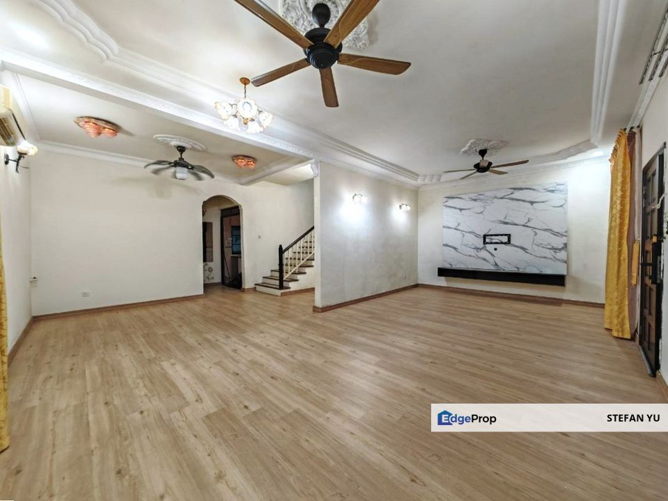 Taman Mutiara Rini Jalan Utama / Double Storey End Lot / Unblock View, Johor, Skudai