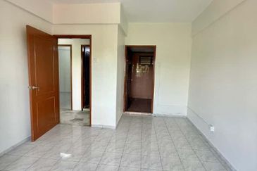 Apartment Bukit Saujana