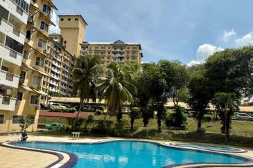 Apartment Bukit Saujana