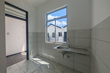 Iconia Garden Residence @ Taman Impian Emas