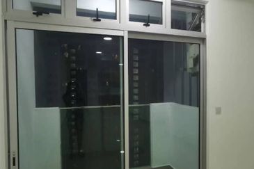 Meridin Bayvue Apartment