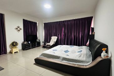 Aloha Tower Condominium