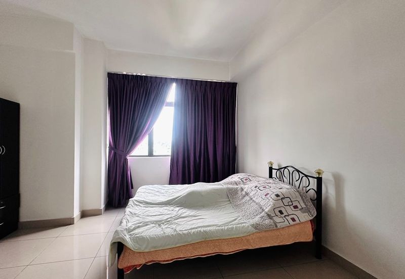 Aloha Tower Condominium