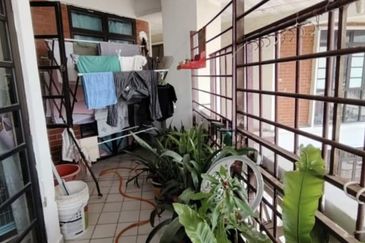 Tanjung Puteri Condominium