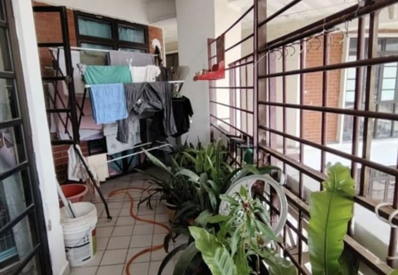 Tanjung Puteri Condominium